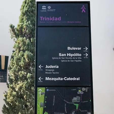 Bhost - Trinidad アパート *